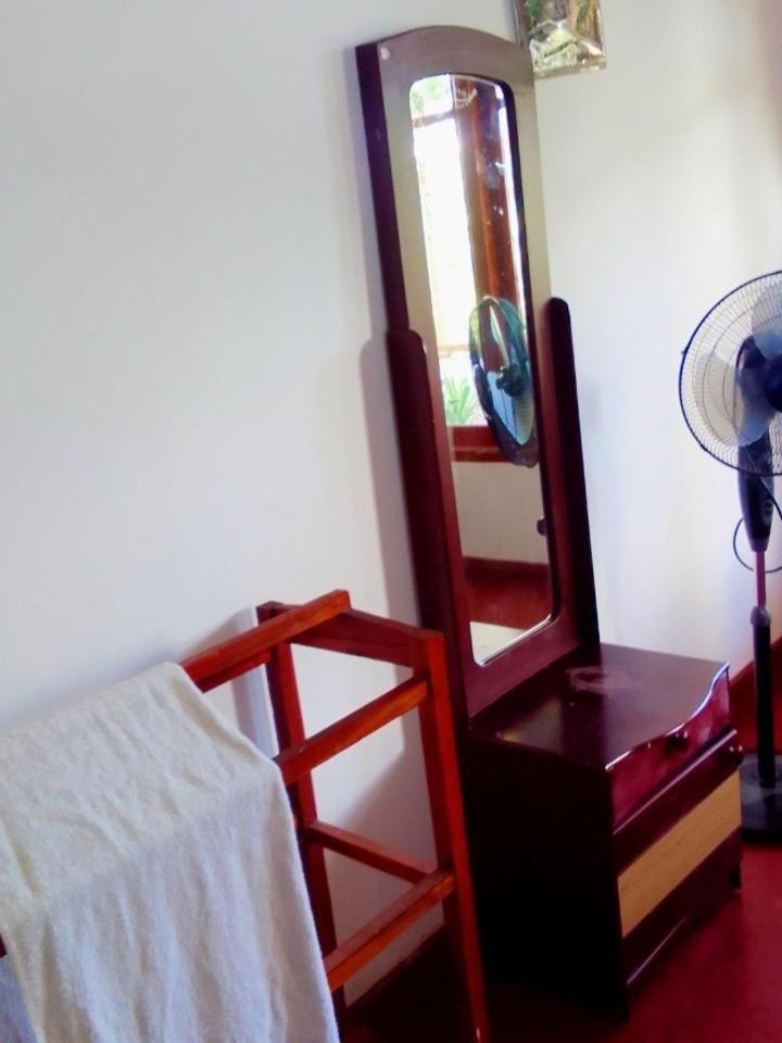 Apartamento Elegant Hill Ella Habitación foto